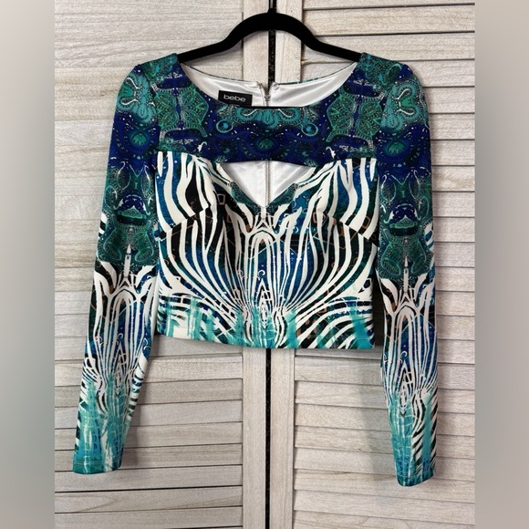 Bebe Multicolor Patterned Crop Top. Lined. Size Small. Excellent Condition - Picture 1 of 11
